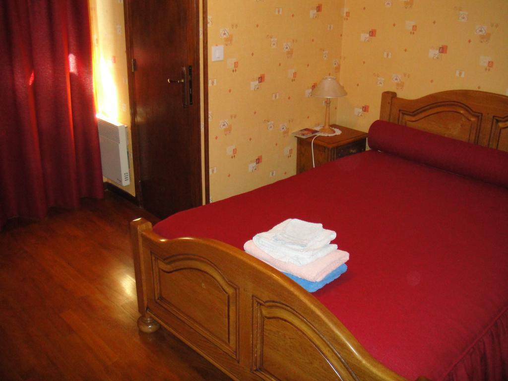 Chambres D'Hotes & Champagne Douard La Chapelle-Monthodon Exterior photo